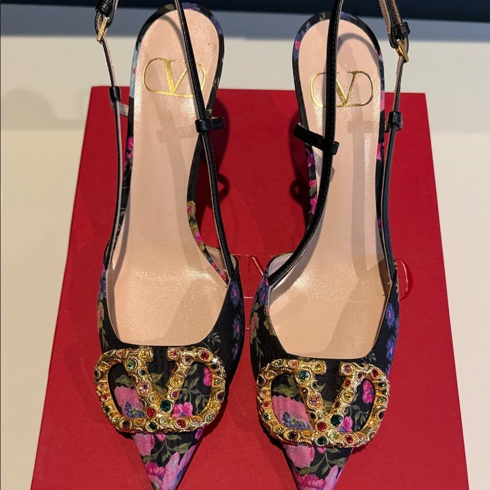 Valentino Women's Black and Pink Floral Heels with Gold Accents - Picture 3 of 7